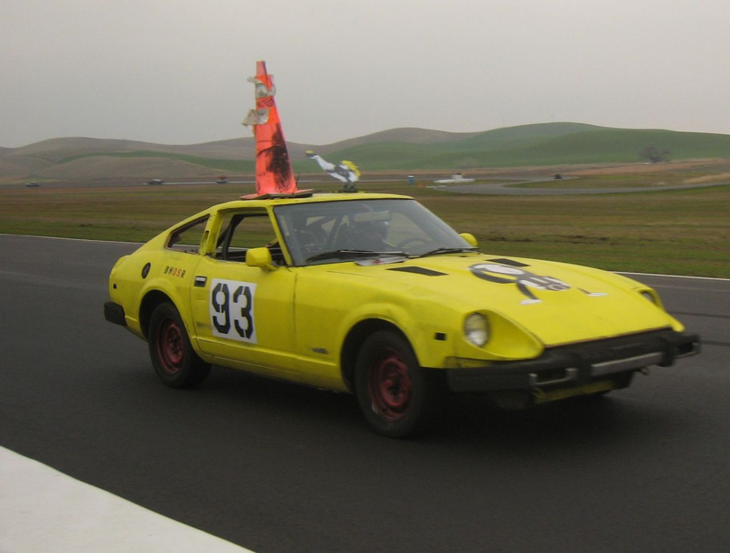 Illustration for article titled 24 Hours Of LeMons Arse Freeze-A-Palooza Über Gallery: Awesome Datsuns, Driven Nissans